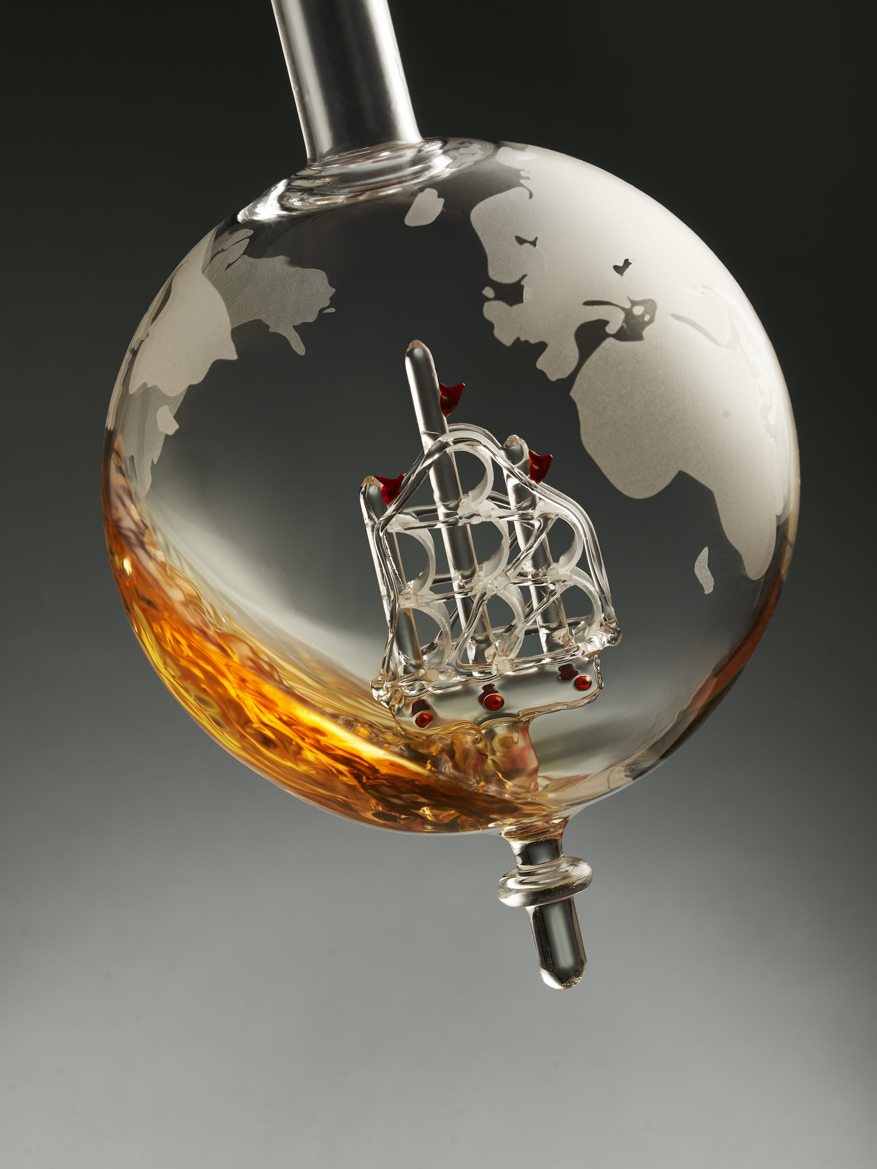 Whiskey Globe Decanter Set | Elegant Bar Gift – Hydro Gizmos